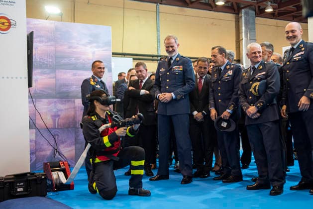 The King attends the Technological Demonstration Days of the Connected, Sustainable and Intelligent Air Base BASCI King Felipe VI together with the President of Castilla La Mancha, Emiliano García Page, attends the Technological Demonstration Days of the Connected, Sustainable and Intelligent Air Base BACSI , at the Los Llanos Air Base, on March 18, 2026, in Albacete, Castilla La Mancha Spain The Kings visit is part of the inauguration of the BACSI 2026 Technology Demonstration Days, an Air and Space Army exercise that shows digitalization, connectivity and sustainability projects for air bases, with the presence of companies, universities and demonstrations at Los Llanos Air Base 18 MARCH 2026 Víctor Ferná Albacete Castilla La Mancha Alba  Copyright: xVictorxFernandezx 7377369
