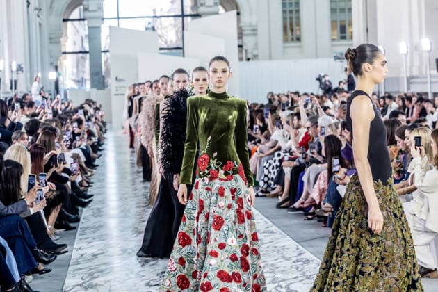 Claro Couture fashion show at Mercedes Benz Fashion Week Madrid Several models during the Claro Couture fashion show at Mercedes Benz Fashion Week Madrid, March 18, 2026, in Madrid Spain The firm presents a haute couture proposal marked by femininity, luxury craftsmanship and sophisticated silhouettes The collection stands out for its careful tailoring, the contained brightness and a very applauded staging 18 MARCH 2026 FASHION SHOW ENTERTAINMENT DESIGNER Haute Couture LUXURY COLLECTION MODEL Madrid Madrid Madrid Spain  Copyright: xRicardoxRubiox 7378221