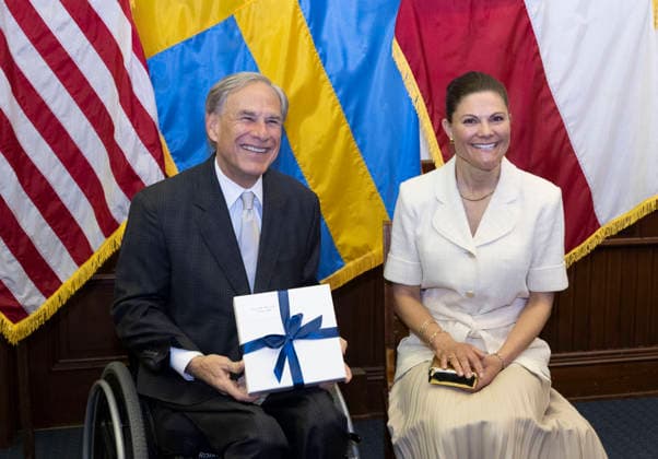 March 18, 2026, Austin, Tx, USA: Her Royal Highness HRH CROWN PRINCESS VICTORIA OF SWEDEN visits Austin on the final day March 18, 2026 of the SXSW Music Festival and exchanges gifts with Texas Gov. GREG ABBOTT at the Texas Capitol. The Princess is on a four-day swing advancing Sweden s interest in the U.S. Austin USA  - ZUMAd150 20260318_znp_d150_012 Copyright: xBobxDaemmrichx