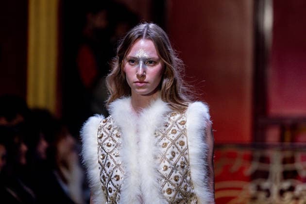 Teresa Helbig fashion show at Mercedes Benz Fashion Week Madrid A model during the Teresa Helbig fashion show at Mercedes Benz Fashion Week Madrid, March 18, 2026, in Madrid Spain The designer presents her new collection, characterized by handcrafted elegance, meticulous embroidery and a contemporary aesthetic MARCH 18, 2026 FASHION MODEL SHOW COLLECTION ELEGANCE EMBROIDERY MBFW Madrid Madrid Spain  Copyright: xRicardoxRubiox 7378773