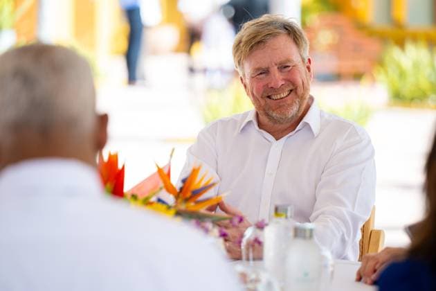 ORANJESTAD - King Willem-Alexander is in conversation at Aruba Surfside Marina with representatives of the government, academia, the business community, and civil society organizations regarding tourism and immigration. The King paid a working visit to Aruba to attend the ceremonies surrounding the celebration of 40 years of Status Aparte and 50 years of the flag and national anthem. MISCHA SCHOEMAKER ANP netherlands out - belgium out  Copyright: xx x553753484x originalFilename: 553753484.jpg