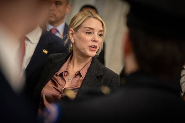 Attorney General Pam Bondi arrives for House Oversight Committee briefing WASHINGTON, DC - MARCH 18: Attorney General Pam Bondi arrives ahead of a closed briefing before the House Oversight Committee at the U.S. Capitol in Washington, DC on March 18, 2026. Nathan Posner Anadolu Washington United States. Editorial use only. Please get in touch for any other usage.  Copyright: x2026xAnadoluxNathanxPosnerx