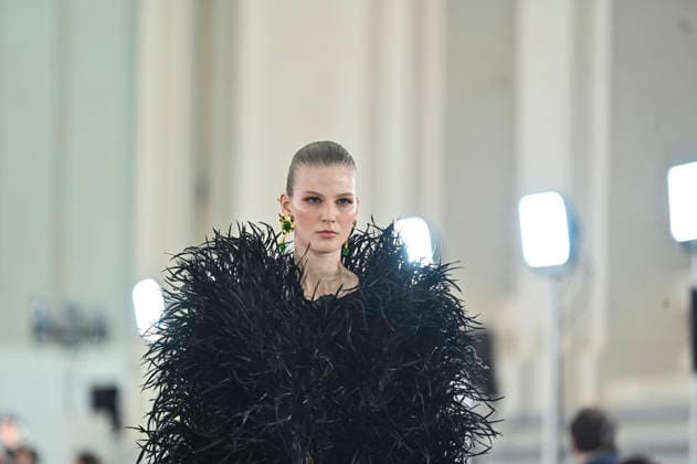 Claro Couture - Mercedes-Benz Fashion Week Madrid A model walks the runway wearing a design by Claro Couture during Mercedes-Benz Fashion Week de Madrid in IFEMA, 18 March 2026 Spain Madrid Spain Copyright: xAtilanoxGarciax xSOPAxImagesx photos09212