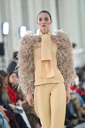 Claro Couture - Mercedes-Benz Fashion Week Madrid A model walks the runway wearing a design by Claro Couture during Mercedes-Benz Fashion Week de Madrid in IFEMA, 18 March 2026 Spain Madrid Spain Copyright: xAtilanoxGarciax xSOPAxImagesx photos09215