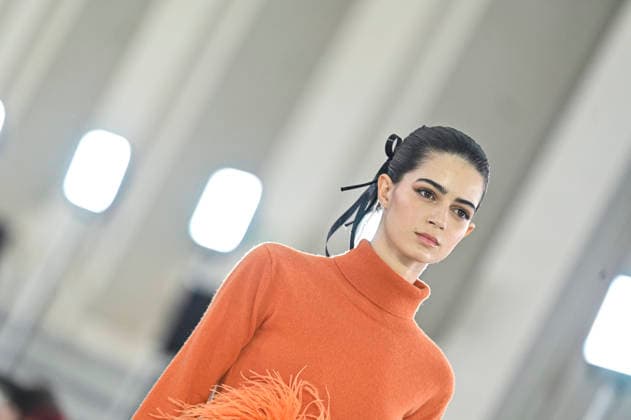 Claro Couture - Mercedes-Benz Fashion Week Madrid A model walks the runway wearing a design by Claro Couture during Mercedes-Benz Fashion Week de Madrid in IFEMA, 18 March 2026 Spain Madrid Spain Copyright: xAtilanoxGarciax xSOPAxImagesx photos09216