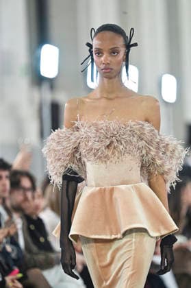 Claro Couture - Mercedes-Benz Fashion Week Madrid A model walks the runway wearing a design by Claro Couture during Mercedes-Benz Fashion Week de Madrid in IFEMA, 18 March 2026 Spain Madrid Spain Copyright: xAtilanoxGarciax xSOPAxImagesx photos09218