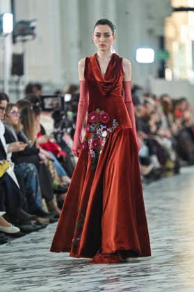 Claro Couture - Mercedes-Benz Fashion Week Madrid A model walks the runway wearing a design by Claro Couture during Mercedes-Benz Fashion Week de Madrid in IFEMA, 18 March 2026 Spain Madrid Spain Copyright: xAtilanoxGarciax xSOPAxImagesx photos09224