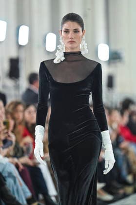 Claro Couture - Mercedes-Benz Fashion Week Madrid A model walks the runway wearing a design by Claro Couture during Mercedes-Benz Fashion Week de Madrid in IFEMA, 18 March 2026 Spain Madrid Spain Copyright: xAtilanoxGarciax xSOPAxImagesx photos09187