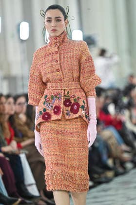 Claro Couture - Mercedes-Benz Fashion Week Madrid A model walks the runway wearing a design by Claro Couture during Mercedes-Benz Fashion Week de Madrid in IFEMA, 18 March 2026 Spain Madrid Spain Copyright: xAtilanoxGarciax xSOPAxImagesx photos09198