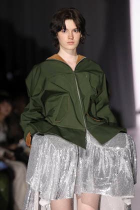 March 19, 2026, Tokyo, Japan: A model wearing fashion brand YOHEI OHNO walks down the runway during the Rakuten Fashion Week TOKYO 2026 Autumn Winter Collection. The fashion week runs from March 16 to 21. Tokyo Japan  - ZUMAm191 20260319_aap_m191_060 Copyright: xRodrigoxReyesxMarinx