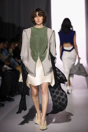 March 19, 2026, Tokyo, Japan: Models wearing fashion brand YOHEI OHNO walk down the runway during the Rakuten Fashion Week TOKYO 2026 Autumn Winter Collection. The fashion week runs from March 16 to 21. Tokyo Japan  - ZUMAm191 20260319_aap_m191_054 Copyright: xRodrigoxReyesxMarinx
