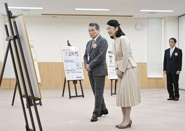 Japan Crown Princess Kiko at health lab in Ehime Pref. Japan s Crown Princess Kiko visits a hygiene and environment research institute on March 18, 2026, in Toon in Ehime Prefecture, western Japan.  A14AA0005398165P