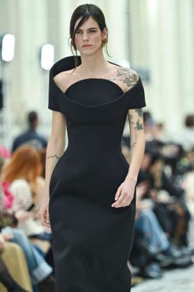 Mercedes-Benz Fashion Week in Madrid , Spain -18 MAR 2026. A model walks the runway wearing a design by Isabel Sanchis during the Mercedes-Benz Fashion Week de Madrid in IFEMA. Madrid Spain Copyright: xAtilanoxGarciax xSOPAxImagesx photos09314