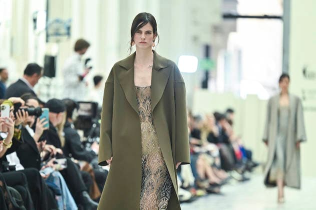 Mercedes-Benz Fashion Week in Madrid , Spain -18 MAR 2026. A model walks the runway wearing a design by Isabel Sanchis during Mercedes-Benz Fashion Week de Madrid in IFEMA, 18 March 2026 Spain Madrid Spain Copyright: xAtilanoxGarciax xSOPAxImagesx photos09273