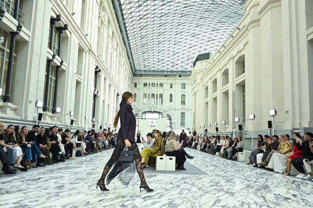 Mercedes-Benz Fashion Week in Madrid , Spain -18 MAR 2026. A model walks the runway wearing a design by Isabel Sanchis during the Mercedes-Benz Fashion Week de Madrid in IFEMA. Madrid Spain Copyright: xAtilanoxGarciax xSOPAxImagesx photos09243