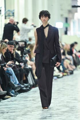 Mercedes-Benz Fashion Week in Madrid , Spain -18 MAR 2026. A model walks the runway wearing a design by Isabel Sanchis during the Mercedes-Benz Fashion Week de Madrid in IFEMA. Madrid Spain Copyright: xAtilanoxGarciax xSOPAxImagesx photos09245