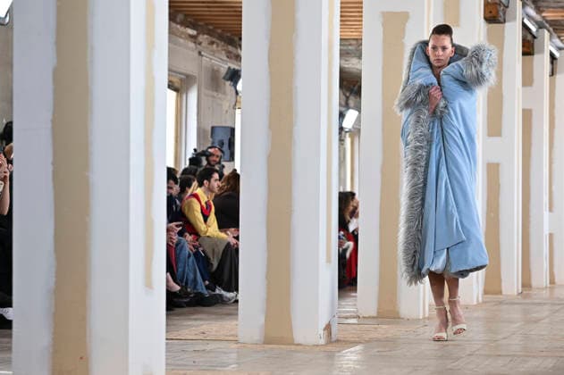 February 28, 2026, Madrid, Spain: A model walks the runway wearing a design by Ernesto Naranjo during Mercedes-Benz Fashion Week de Madrid at Palacio Fernaz Nunoz. Madrid Spain - ZUMAs197 20260228_aaa_s197_2431 Copyright: xAtilanoxGarciax