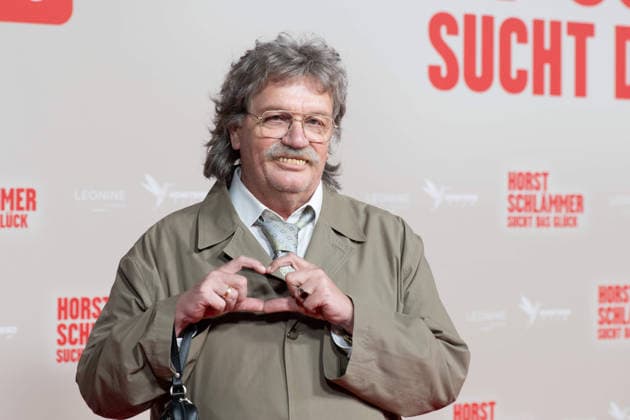 Hape KERKELING in the role of Horst Schlaemmer, red carpet, red carpet show, arrival, film premiere HORST SCHLAEMMER SUCHT DAS GLUECK at the Lichtburg in Essen, 19 03 2026