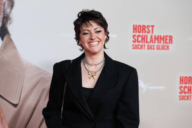 Tahnee SCHAFFARCZYK, comedian, red carpet, red carpet show, arrival, film premiere HORST SCHLAEMMER SUCHT DAS GLUECK at the Lichtburg in Essen, 19 03 2026