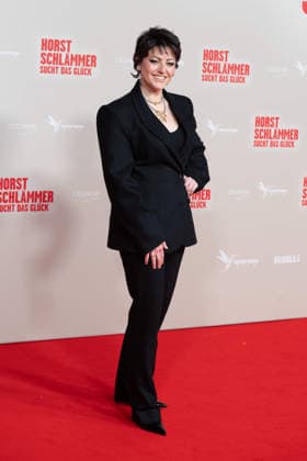 Tahnee SCHAFFARCZYK, comedian, red carpet, red carpet show, arrival, film premiere HORST SCHLAEMMER SUCHT DAS GLUECK at the Lichtburg in Essen, 19 03 2026