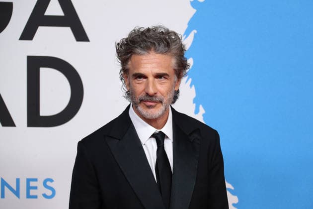 March 19, 2026, Madrid, Madrid, Spain: Actor LEONARDO SBARAGLIA poses at the Real Casino de Madrid during the premiere of AMARGA NAVIDAD (BITTER CHRISTMAS), directed by PEDRO ALMODOVAR. SBARAGLIA stars as RAUL, a screenwriter and director in 2025 who uses autofiction to overcome a creative drought, writing a story about characters based on his own intimacy. The film is the latest production by EL DESEO, marking ALMODOVAR 24th feature film. Madrid Spain - ZUMAo127 20260319_zep_o127_109 Copyright: xHugoxOrtunox