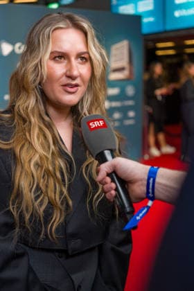 19 03 2026, Zurich, Hallenstadion , Swiss Music Awards 2026, Nina Valotti Zurich Hallenstadion Zurich Switzerland Copyright: xJustPictures.ch PascalxvonxBürenx jp-en-PaVoB-Pavo_Fotografie-05358