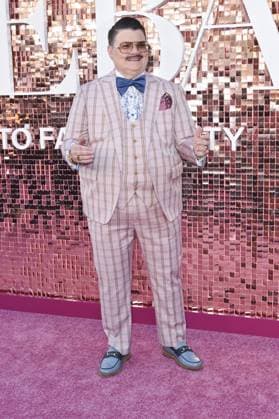 Murray Hill at arrivals for THE COMEBACK Third and Final Season Premiere, Wallis Annenberg Center for the Performing Arts, Los Angeles, CA, March 19, 2026. Photo By: Elizabeth Goodenough Everett Collection THE COMEBACK Third and Final Season Premiere PUBLICATIONXNOTxINxCANxCHNxFRAxITAxJPNxNORxPOLxRUSxESPxUKxUSA