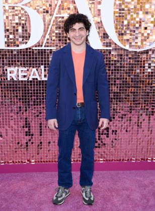 LOS ANGELES, USA March 19, 2026 Tony Macht at the premiere for season 3 of HBO s The Comeback Picture Paul Smith Featureflash 454264 2026 03 19 CA Los Angeles  Copyright: xPaulxSmithx xFeaturesxFlashx xStarfacex STAR_454264_048