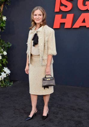 Cast member Jennifer Jason Leigh attends the premiere of Netflix s supernatural horror TV mini series Something Very Bad Is Going to Happen at the Egyptian Theatre in the Hollywood section of Los Angeles on Thursday, March 19, 2026. Storyline: A bride has a feeling that something horrifying will happen at her wedding Ñ and the closer to the altar she gets, the worse it becomes.  LAP2026031941 JIMxRUYMEN
