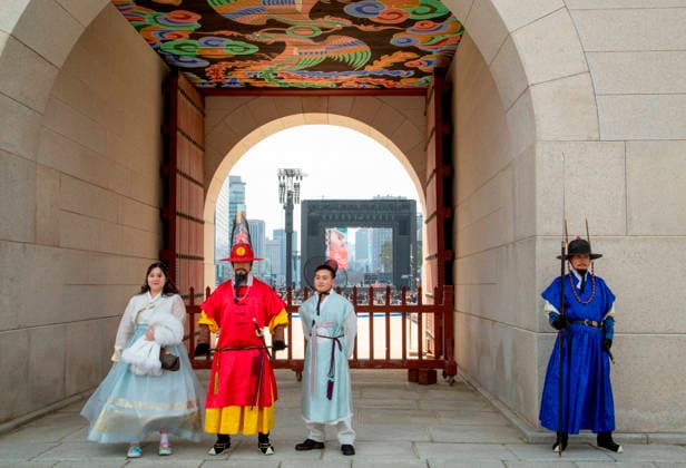 BTS s upcoming comeback concert, Mar 20, 2026 : The stage for BTS s comeback concert in front of Gwanghwamun, the main gate of Gyeongbok Palace in central Seoul, South Korea. BTS s comeback concert will be held at Gwanghwamun Square on March 21, a day after the K-Pop boy band released its fifth full-length album, ARIRANG .  aflo_324180832