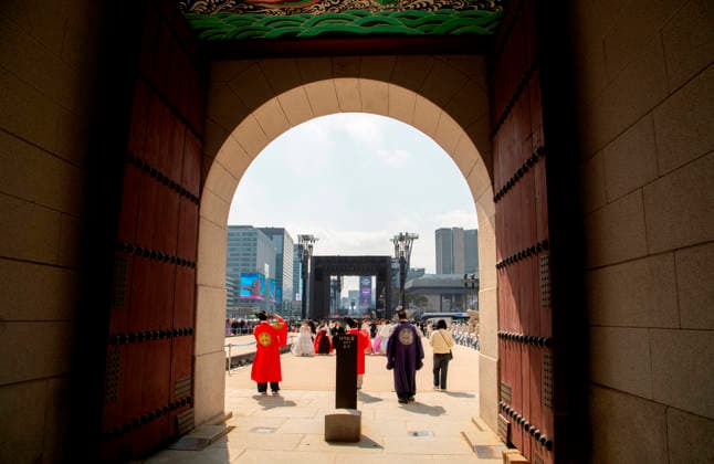 BTS s upcoming comeback concert, Mar 20, 2026 : The stage for BTS s comeback concert in front of Gwanghwamun, the main gate of Gyeongbok Palace in central Seoul, South Korea. BTS s comeback concert will be held at Gwanghwamun Square on March 21, a day after the K-Pop boy band released its fifth full-length album, ARIRANG .  aflo_324180856