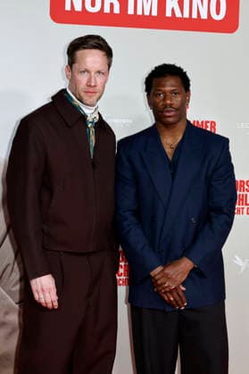 Bernd Christian Althoff and Akeem van Flodrop at the premiere of the movie Horst Schlämmer sucht das Glück at Lichtburg Essen, 19 03 2026 Foto:xT.xSchröerx xFuturexImagex schlaemmer_6399