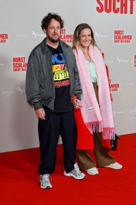 Marian Meder and Sabrina Hagedorn at the premiere of the movie Horst Schlämmer sucht das Glück at the Lichtburg Essen, 19 03 2026 Foto:xT.xSchröerx xFuturexImagex schlaemmer_6405