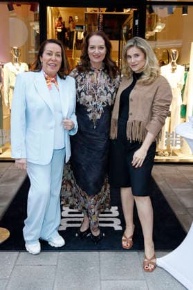 Martina Buckenmaier, Natalia Wörner and Mona Buckenmaier at the Riani store opening at Hohe Bleichen 17 Hamburg, 19 03 2026 Foto:xC.xTamckex xFuturexImagex riani_6337