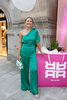 Laura Noltemeyer at the Riani store opening at Hohe Bleichen 17 Hamburg, 19 03 2026 Foto:xC.xTamckex xFuturexImagex riani_6357