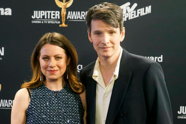 cntv Alice Dwyer and Sabin Tambrea pair of actors as guests at the Jupiter Award 2026 ceremony at Hotel Ameron on Thursday 19 03 2026 in Hamburg Hamburg Germany
