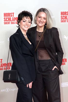World premiere of the movie Horst Schlämmer sucht das Glück in Essen Essen, 19 03 2026 Tahnee Schaffarczy and Juliette Schoppmann at the world premiere of the movie Horst Schlämmer sucht das Glück at the Lichtburg in Essen NRW Germany Copyright: xMatthiasxGränzdörferx