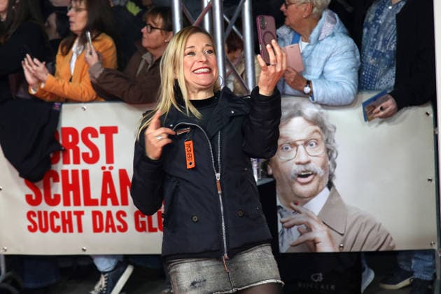 World premiere of the movie Horst Schlämmer sucht das Glück in Essen Essen, 19 03 2026 Stefanie Hertel at the world premiere of the movie Horst Schlämmer sucht das Glück at the Lichtburg in Essen NRW Germany Copyright: xMatthiasxGränzdörferx