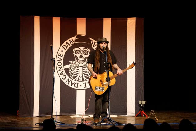 14 03 2026 Oberhausen Punk singer Dan Ganove gives a solo concert at Lito Palast Sterkrade