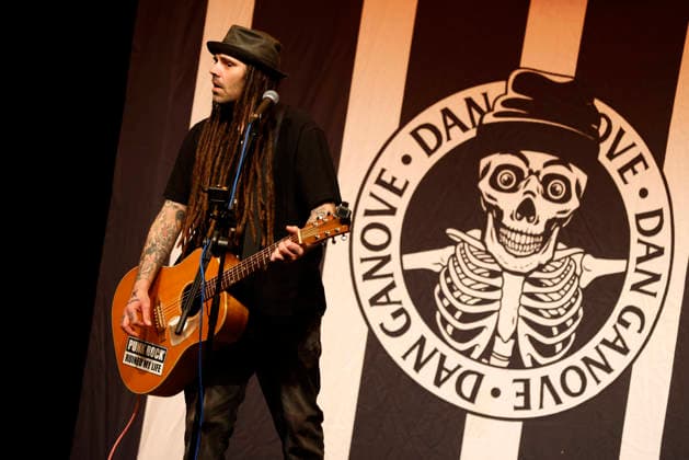 14 03 2026 Oberhausen Punk singer Dan Ganove gives a solo concert at Lito Palast Sterkrade