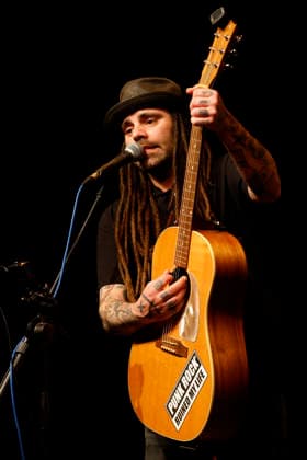 14 03 2026 Oberhausen Punk singer Dan Ganove gives a solo concert at Lito Palast Sterkrade