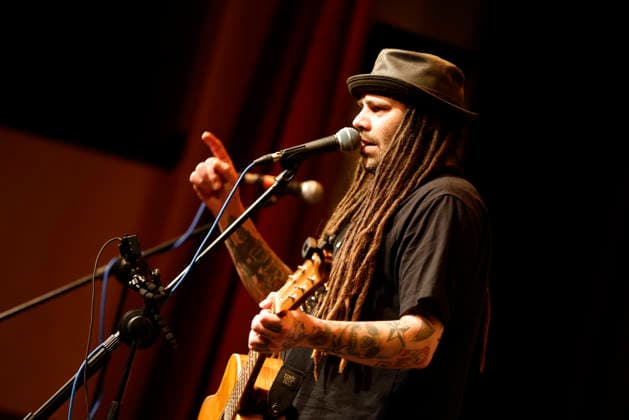 14 03 2026 Oberhausen Punk singer Dan Ganove gives a solo concert at Lito Palast Sterkrade