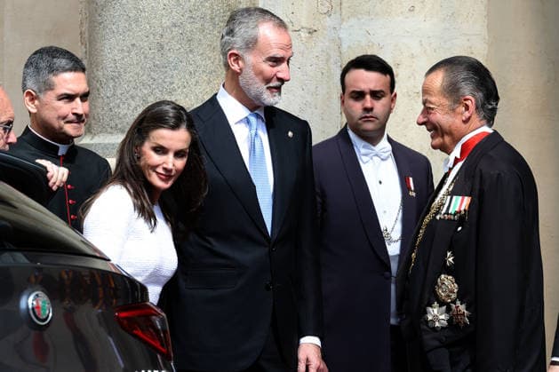 Vatican City, Italy, March 20, 2026: The Spanish Royal Family, His Majesty Felipe VI, King of Spain, and Queen Letizia, leave after the official visit with His Holiness Pope Leo XIV, a meeting of friendship and dialogue between institutions and religious traditions.  Copyright: xmarcoxiacobuccix xipa-agency.netx xmarcoxiacobuccix IPA_Agency_IPA73173731