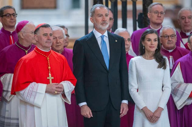 King Felipe VI takes possession as protocanon of the Papal Basilica of Santa Maria Maggiore King Felipe and Queen Letizia during the ceremony of taking possession as protocanon of the Papal Basilica of Santa Maria Maggiore, on March 20, 2026, in Vatican City This papal basilica is linked to the Spanish Monarchy since the time of Charles I, although even before the Catholic Monarchs contributed financially to the beautification of the place 20 MARCH 2026 Galosi Vatican City Vatican City Spain  Copyright: xGalosix xxSpazianix xEuropaxPresx 7382940