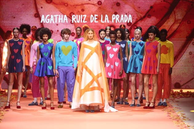 Agatha Ruiz de la Prada fashion show at Mercedes Benz Fashion Week in Madrid Several models during an Agatha Ruiz de la Prada fashion show at Mercedes Benz Fashion Week, March 20, 2026, in Madrid Spain The Madrid-based designer Agatha Ruiz de la Prada, a Spanish fashion icon for her pop universe of vibrant colors and geometric shapes, presents her spring summer 2026 collection at MBFWMadrid, Spanish fashion icon for her pop universe of vibrant colors and geometric shapes, presents at MBFWMadrid her spring summer collection 2026, created with the support of artificial intelligence and faithful to her unmistakable hearts and playful volumes at IFEMA Madrid 20 MARCH 2026 Madrid Madrid Madrid Spain  Copyright: xEduardoxParrax 7383016