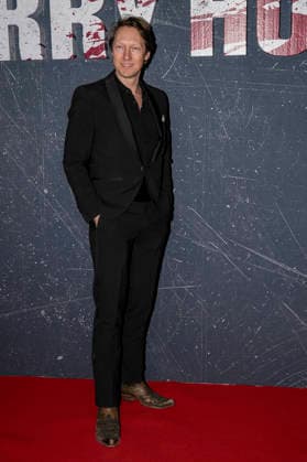 Premiere Harry Hole Oslo 20260320 Simon J Berger at the helm runs for the premiere of the TV series Harry Hole at shed13 in Oslo on Friday Photo Amanda Pedersen Giske NTB Oslo Norway V tnkDiSvag EDITORIAL USE ONLY Ref ENTV tnkDiSvag jpg  Copyright: xAmandaxPedersenxGiskex xNTBx