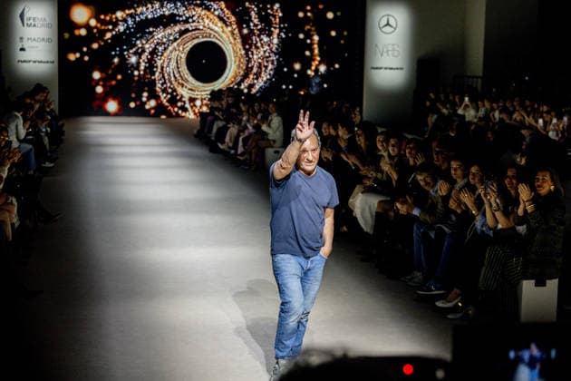 Custo Barcelona fashion show at Mercedes Benz Fashion Week Madrid The designer Custo Dalmau during the Custo Barcelona fashion show at Mercedes Benz Fashion Week Madrid, March 20, 2026, in Madrid Spain The Catalan firm, led by the designer Custo Dalmau, presents at MBFWMadrid its new collection We Own the Light, a proposal of free spirit and vibrant graphics that claims the light as a symbol of energy and identity on the great catwalk of IFEMA Madrid 20 MARCH 2026 FASHION SHOW DESIGNER CUSTO MBFW Madrid Madrid Madrid Spain  Copyright: xRicardoxRubiox 7383514