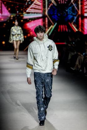 Custo Barcelona fashion show at Mercedes Benz Fashion Week Madrid A model during the Custo Barcelona fashion show at Mercedes Benz Fashion Week Madrid, March 20, 2026, in Madrid Spain The Catalan firm, led by designer Custo Dalmau, presents at the MBFWMadrid its new collection We Own the Light, a proposal of free spirit and vibrant graphics that claims the light as a symbol of energy and identity on the great catwalk of IFEMA Madrid 20 MARCH 2026 FASHION SHOW DESIGNER CUSTO MBFW Madrid Madrid Madrid Spain  Copyright: xRicardoxRubiox 7383530