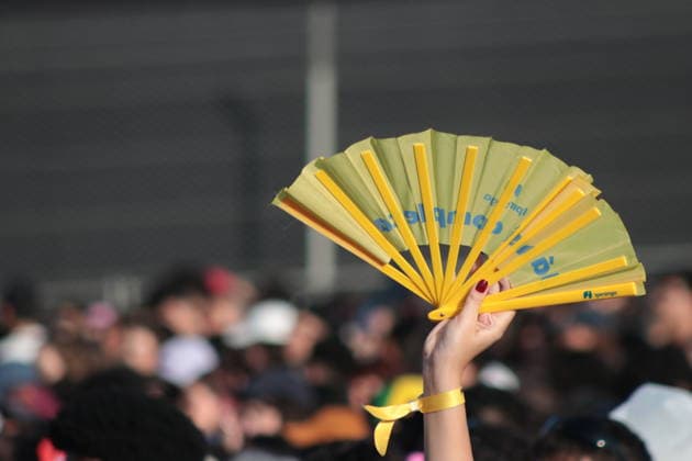 SaO PAULO, SP - 20.03.2026: LOLLAPALOOZA BRASIL 2026 - Audience at the Budweiser stage at the end of the afternoon this Friday (20), first day of Lollapalooza 2026, at the Interlagos racetrack, south of Sao Paulo. The festival brings together national and international acts in yet another edition in the capital of Sao Paulo. x2908452x  AngÃ licaxAlves