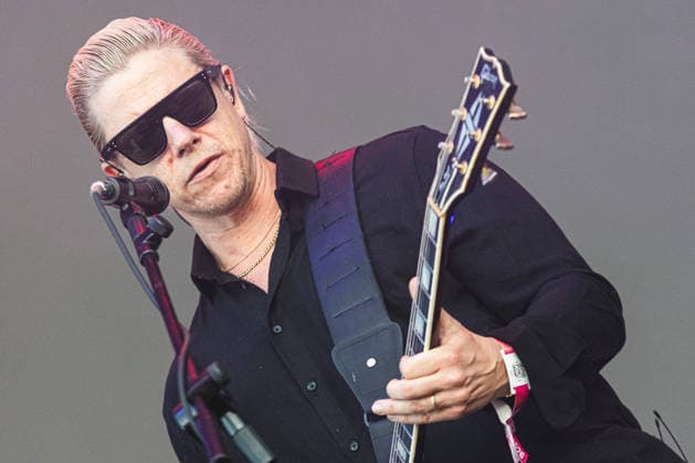 SaO PAULO, SP - 20.03.2026: LOLLAPALOOZA BRASIL 2026 - The vocalist and guitarist Paul Banks of the American band Interpol during a performance on the Samsung Stage at Lollapalooza Brasil 2026 held at the Interlagos racetrack in the early evening of this Friday (20). x2908488x  YurixMurakami